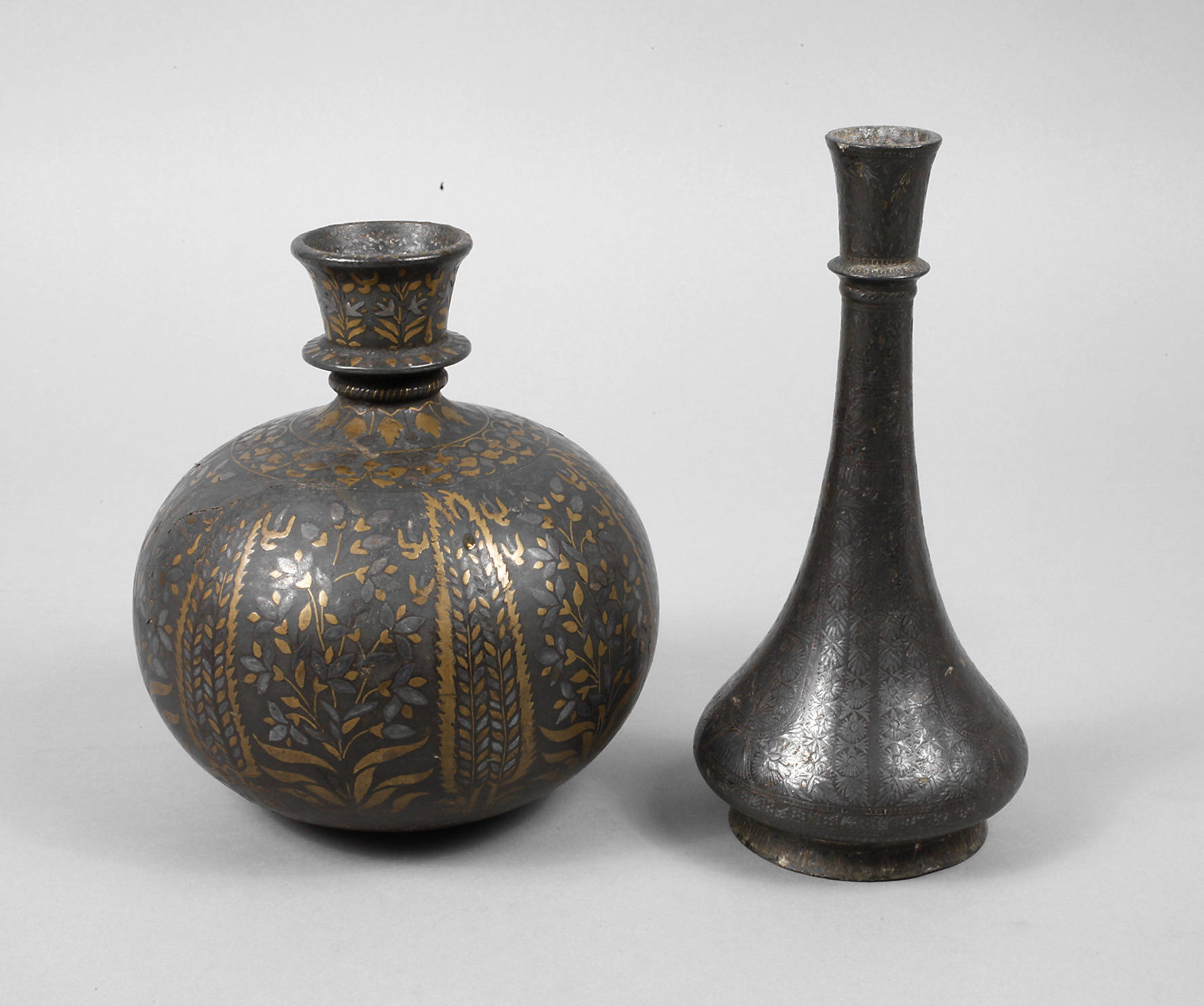 Zwei Ziervasen Persien