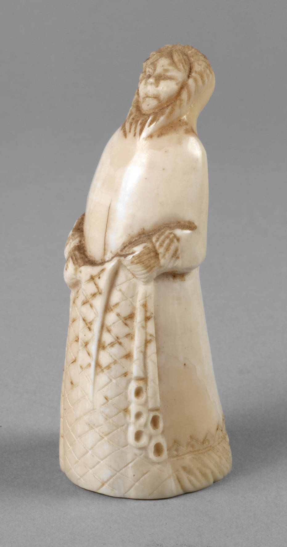 Kleine Beinschnitzerei