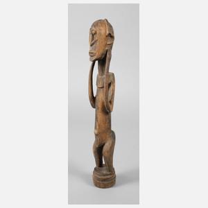 Figürliche Schnitzerei