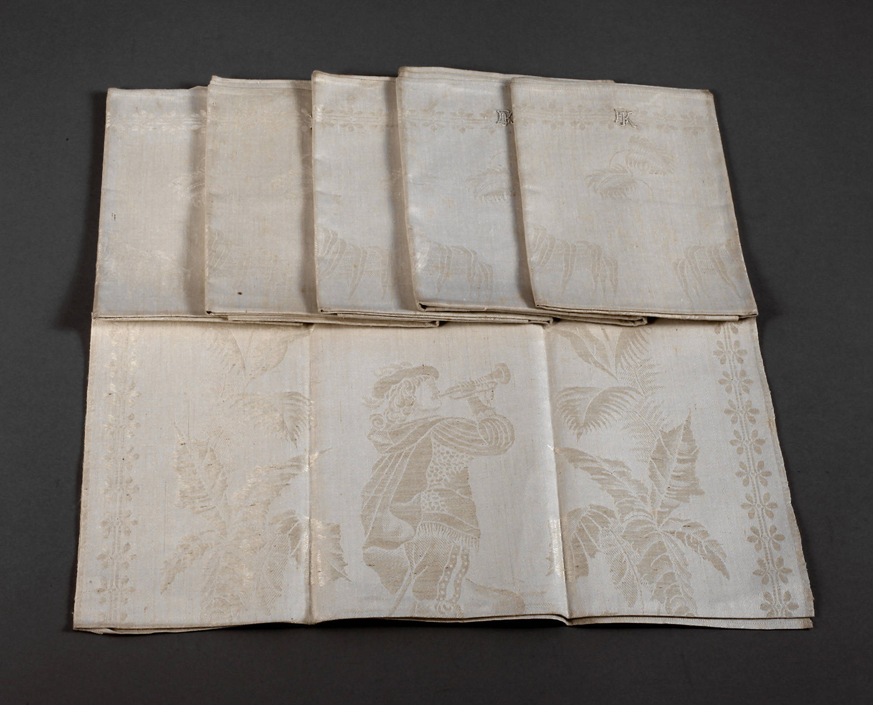 Sechs Gebilddamast-Handtücher Trompeter von Säckingen