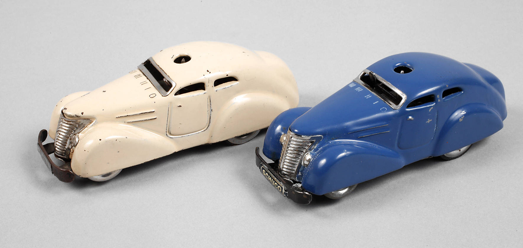 Schuco zwei Fernlenk-Autos 3000