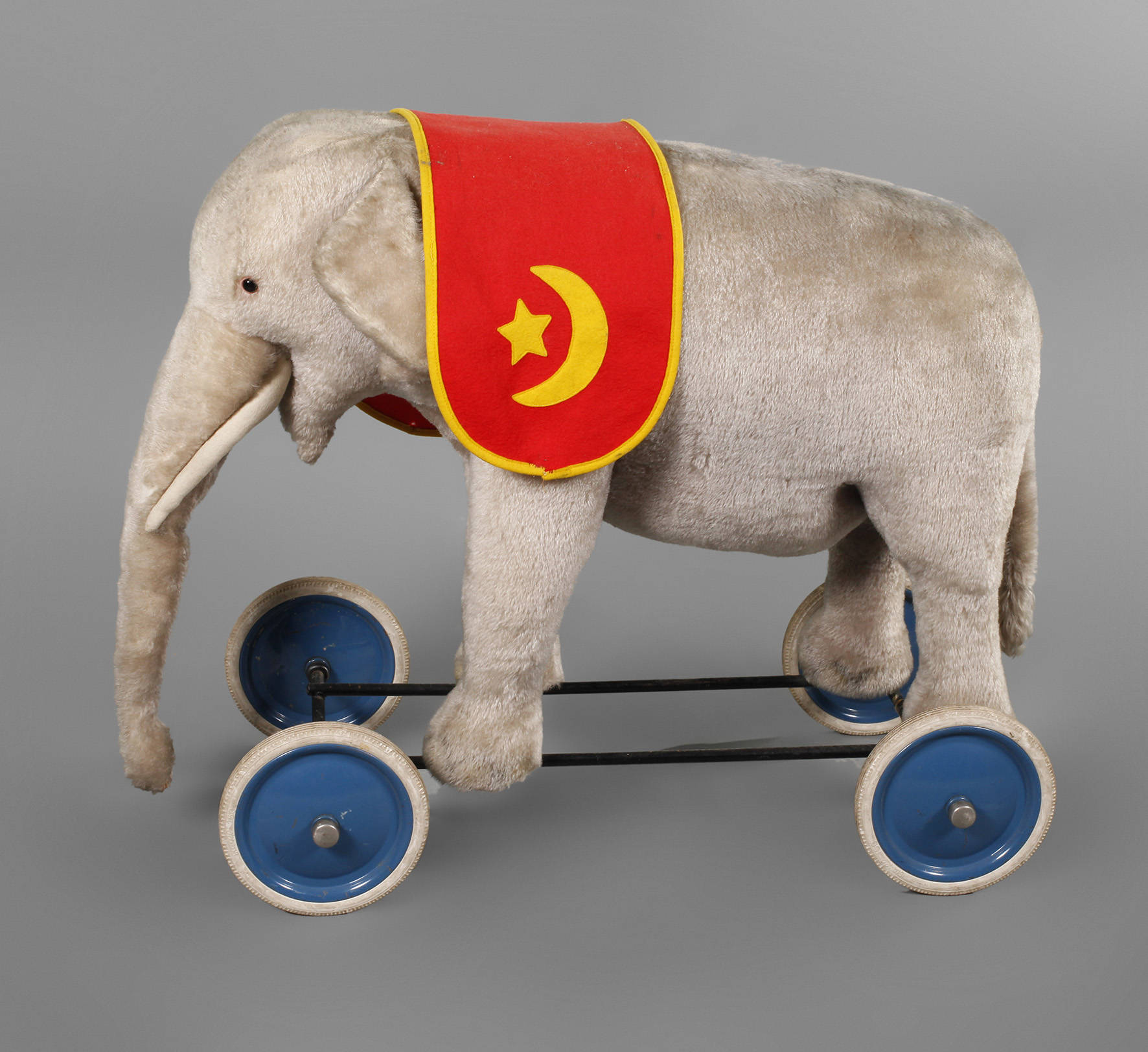 Steiff Reittier als Elefant