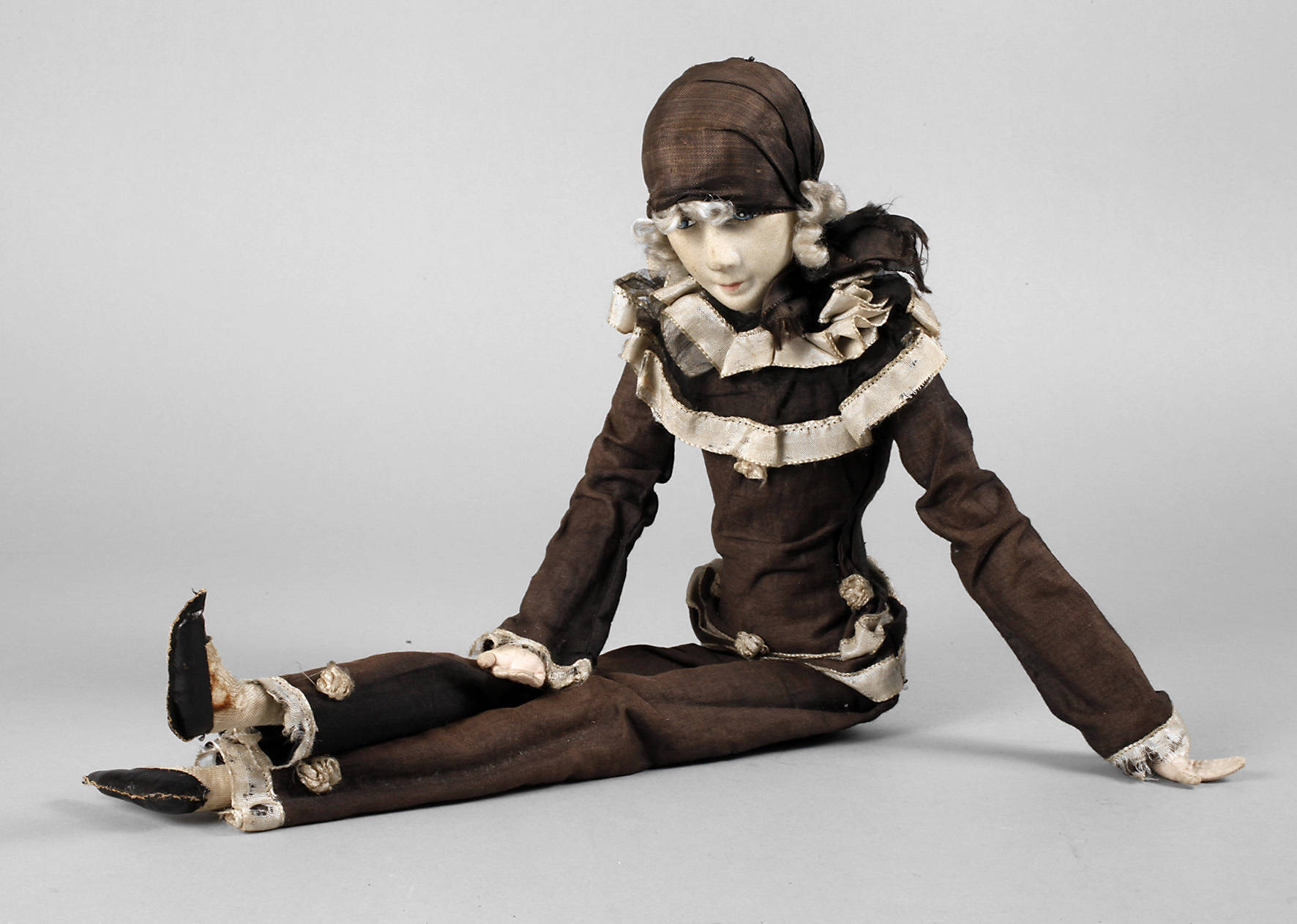 Parisiana Boudoir- bzw. Diwanpuppe Art déco