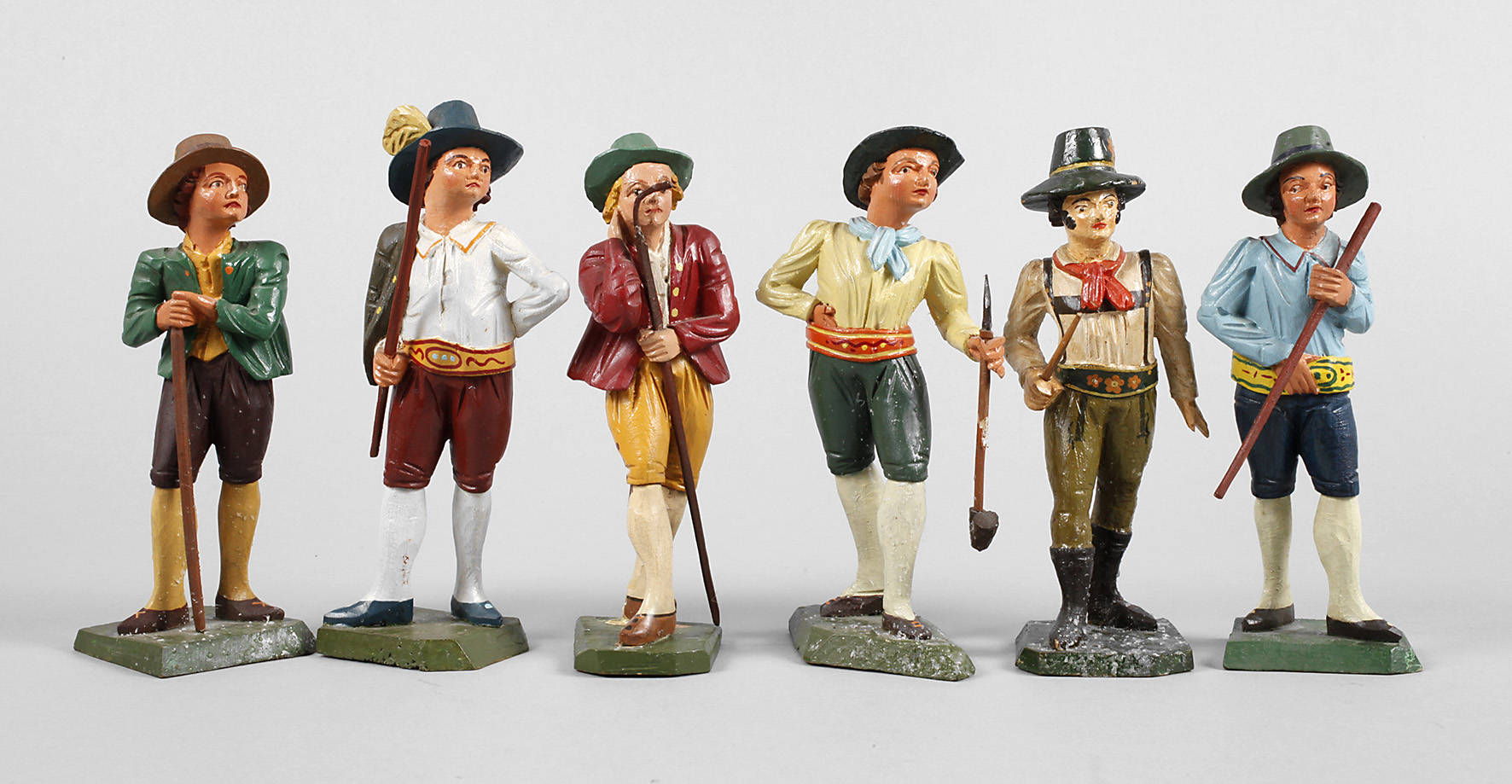 Sechs Krippenfiguren Erzgebirge