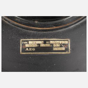 Elektrische Wanduhr Peter Behrens