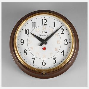 Elektrische Wanduhr Peter Behrens