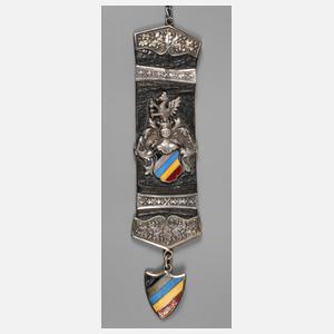 Chatelaine als Bierzipfel