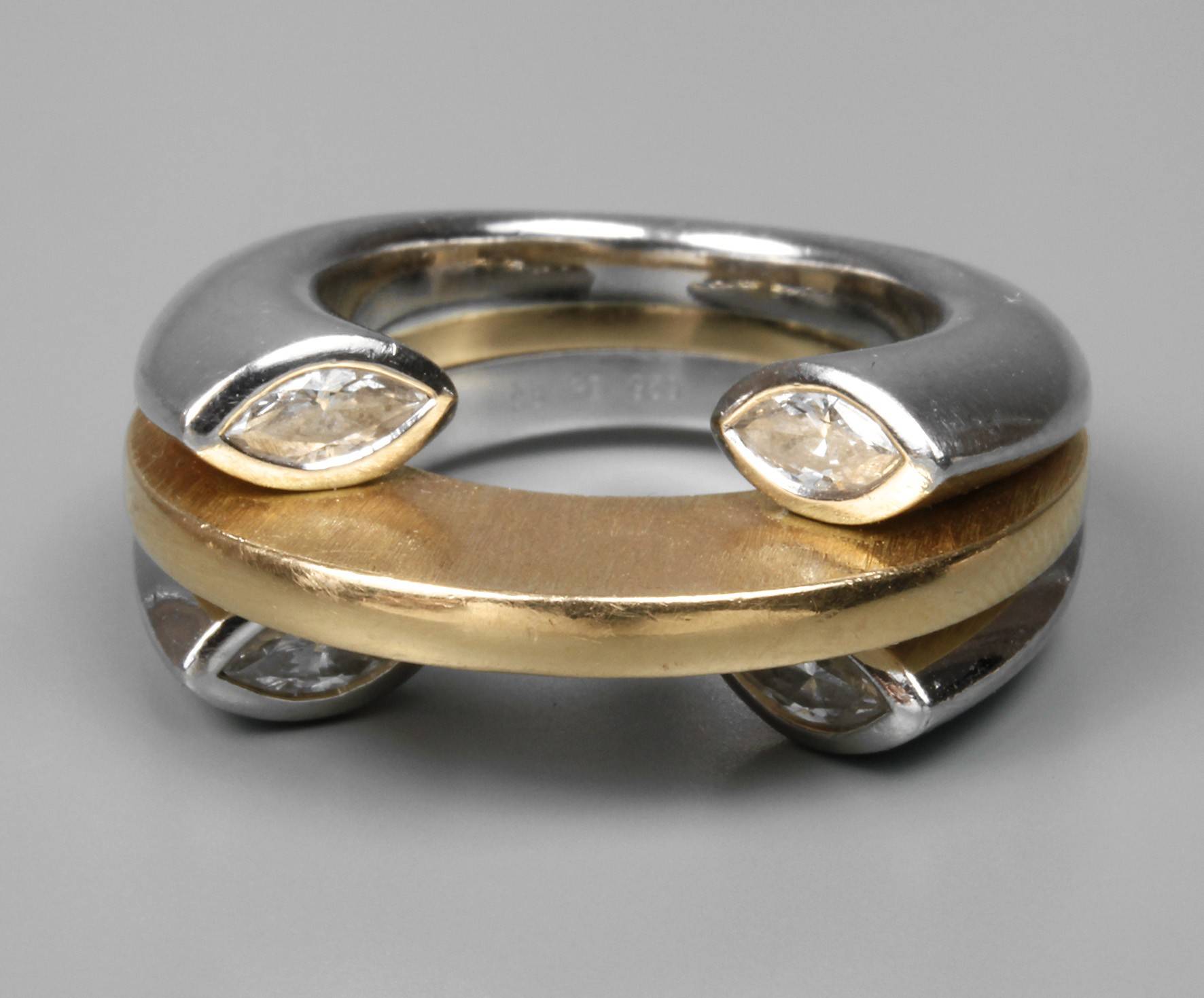 Christian Bauer, Designring Platin mit Diamantnavetten