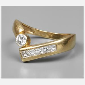 Damenring mit Brillanten