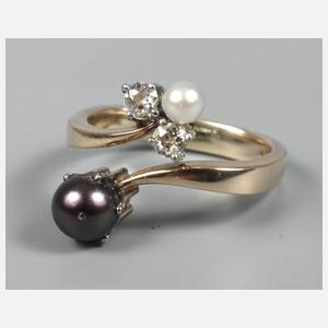 Damenring mit Brillanten und Perlen