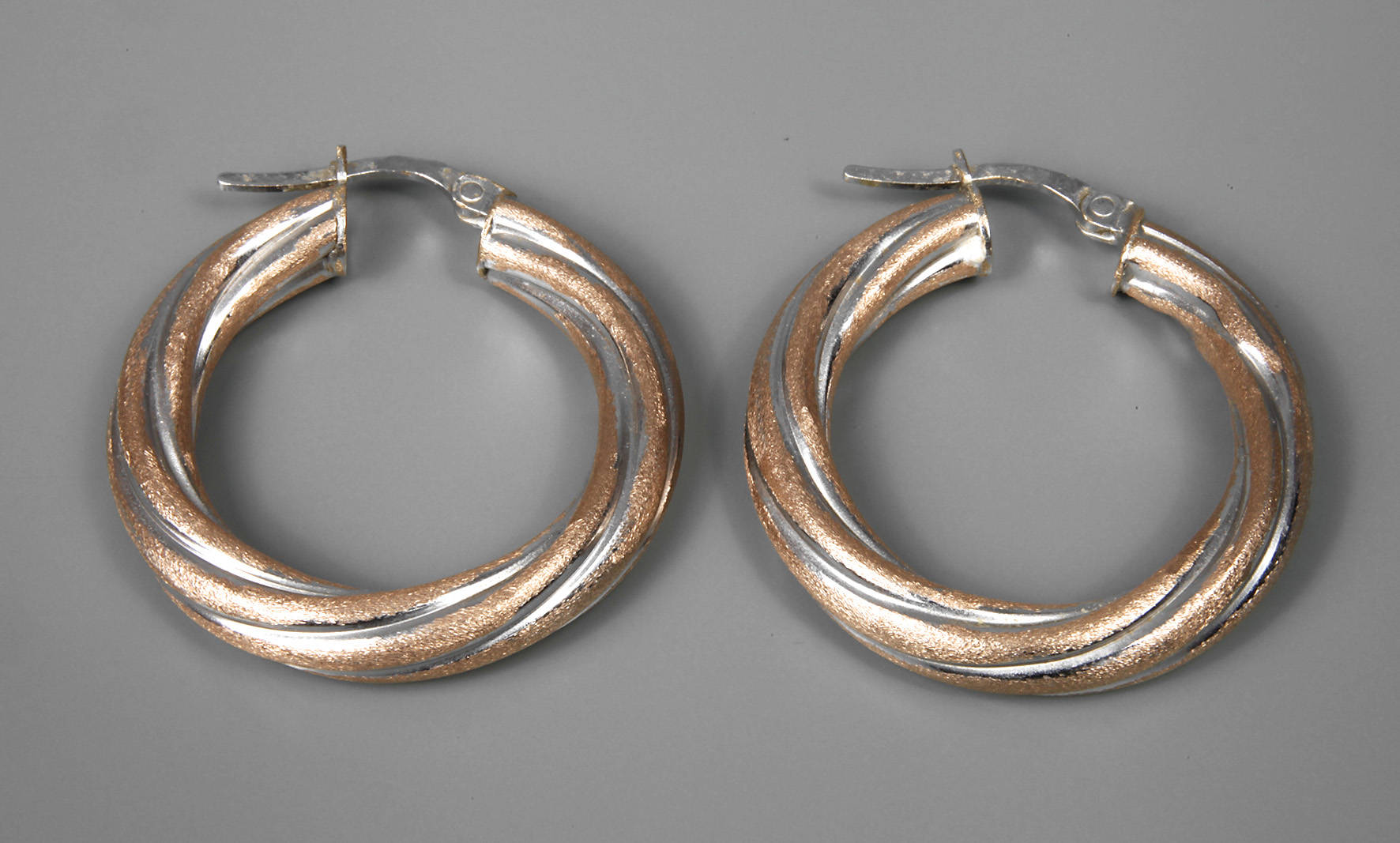 Paar Creolen bicolor