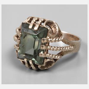 Damenring mit synthetischem Spinell