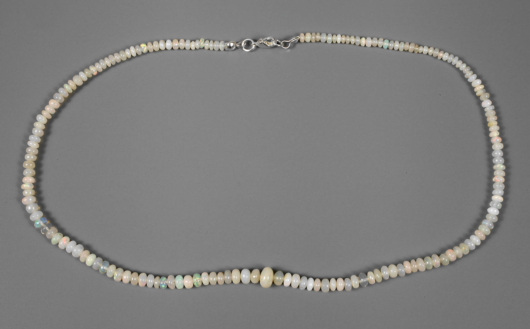 Collier Edelopal