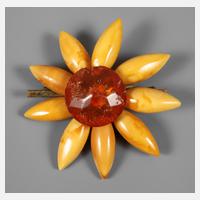 Bernsteinbrosche als Blume111