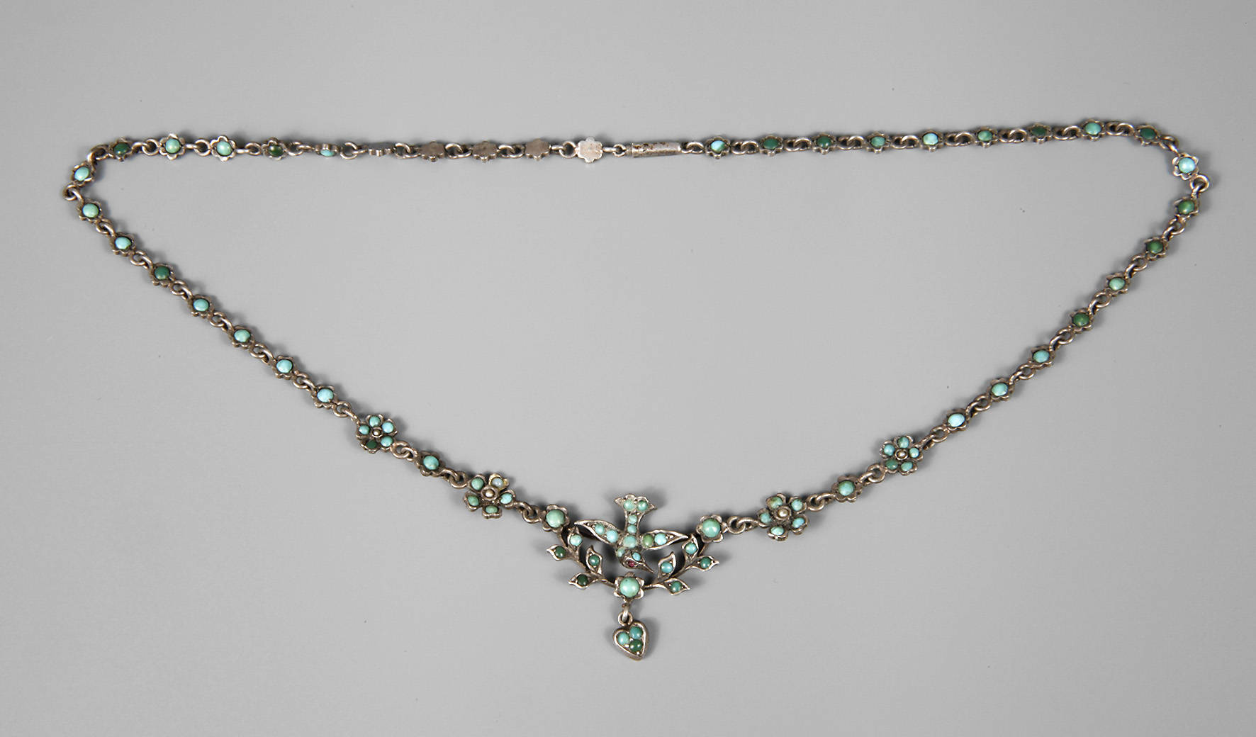 Biedermeiercollier mit Türkisen