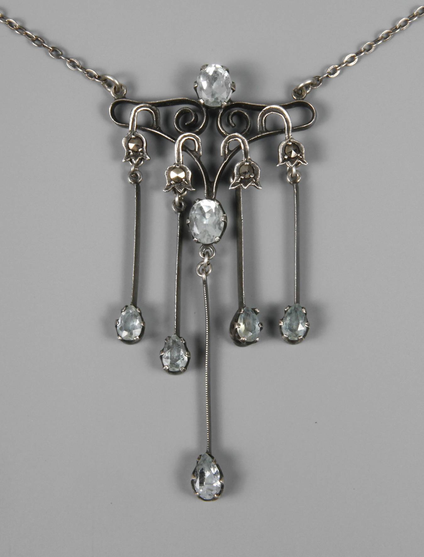 Collier mit Aquamarinen