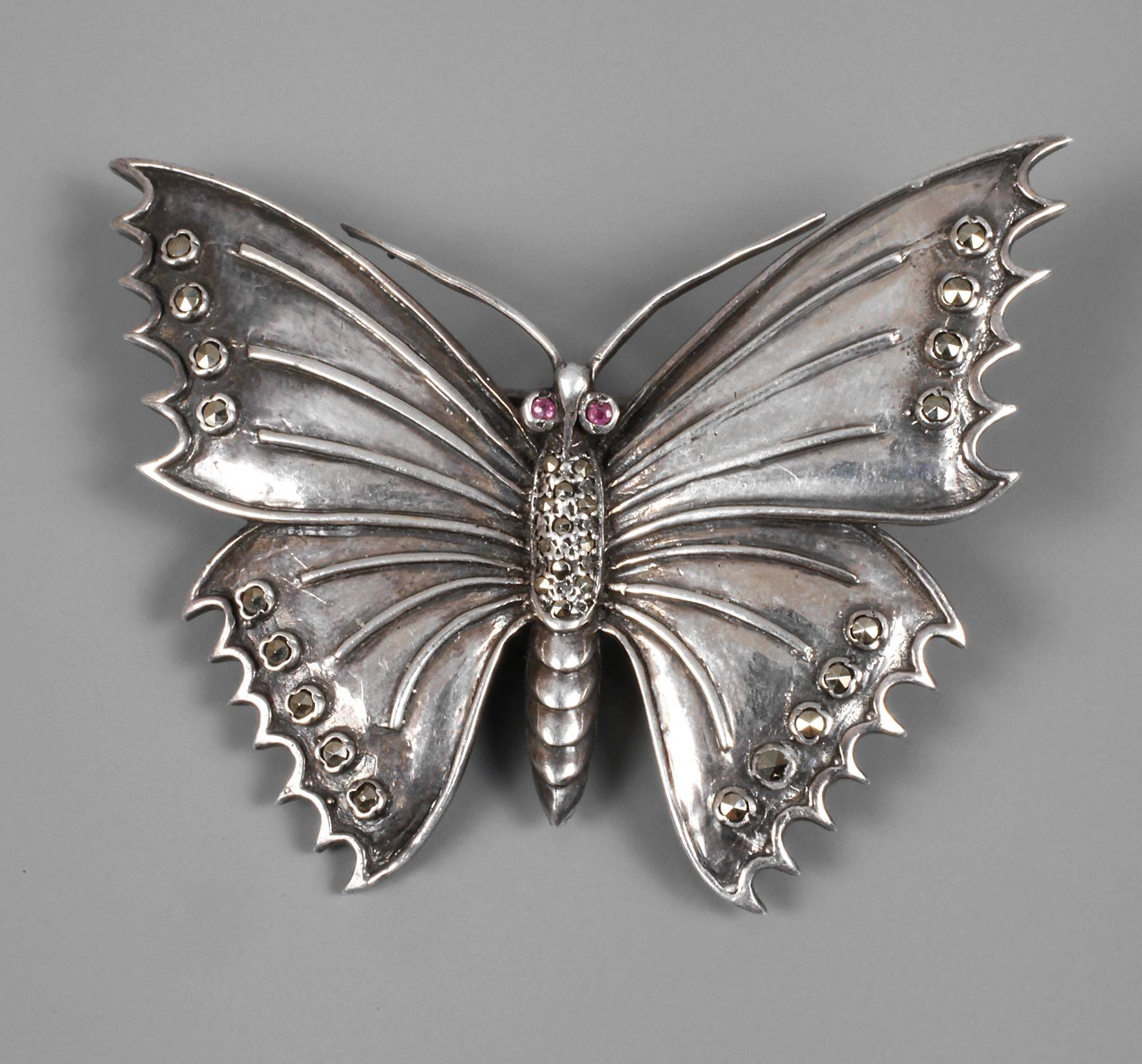 Schmetterlingsbrosche