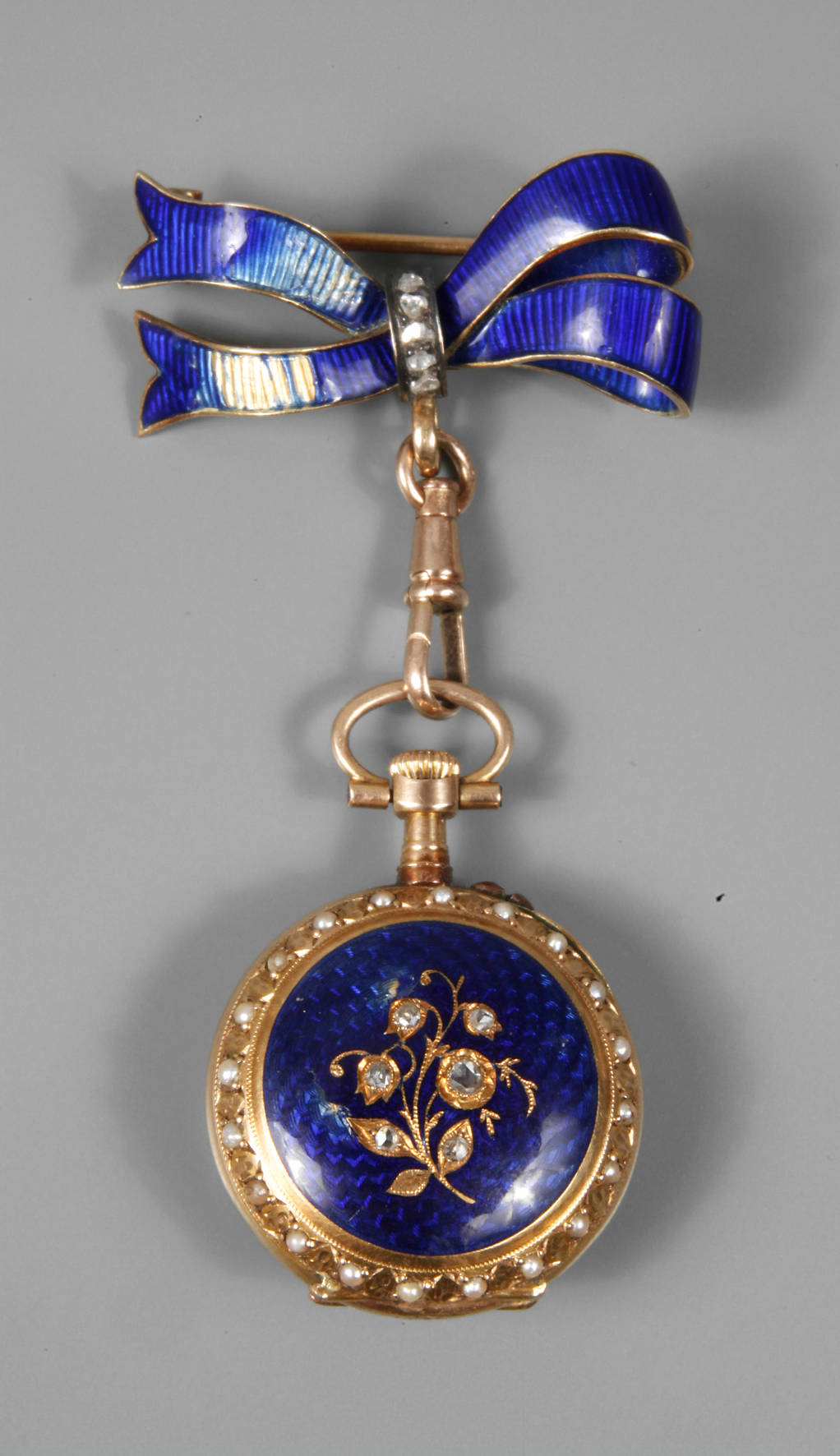Broschenuhr mit Email, Perlen und Diamanten