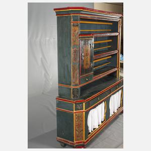 Bäuerlicher Regalschrank
