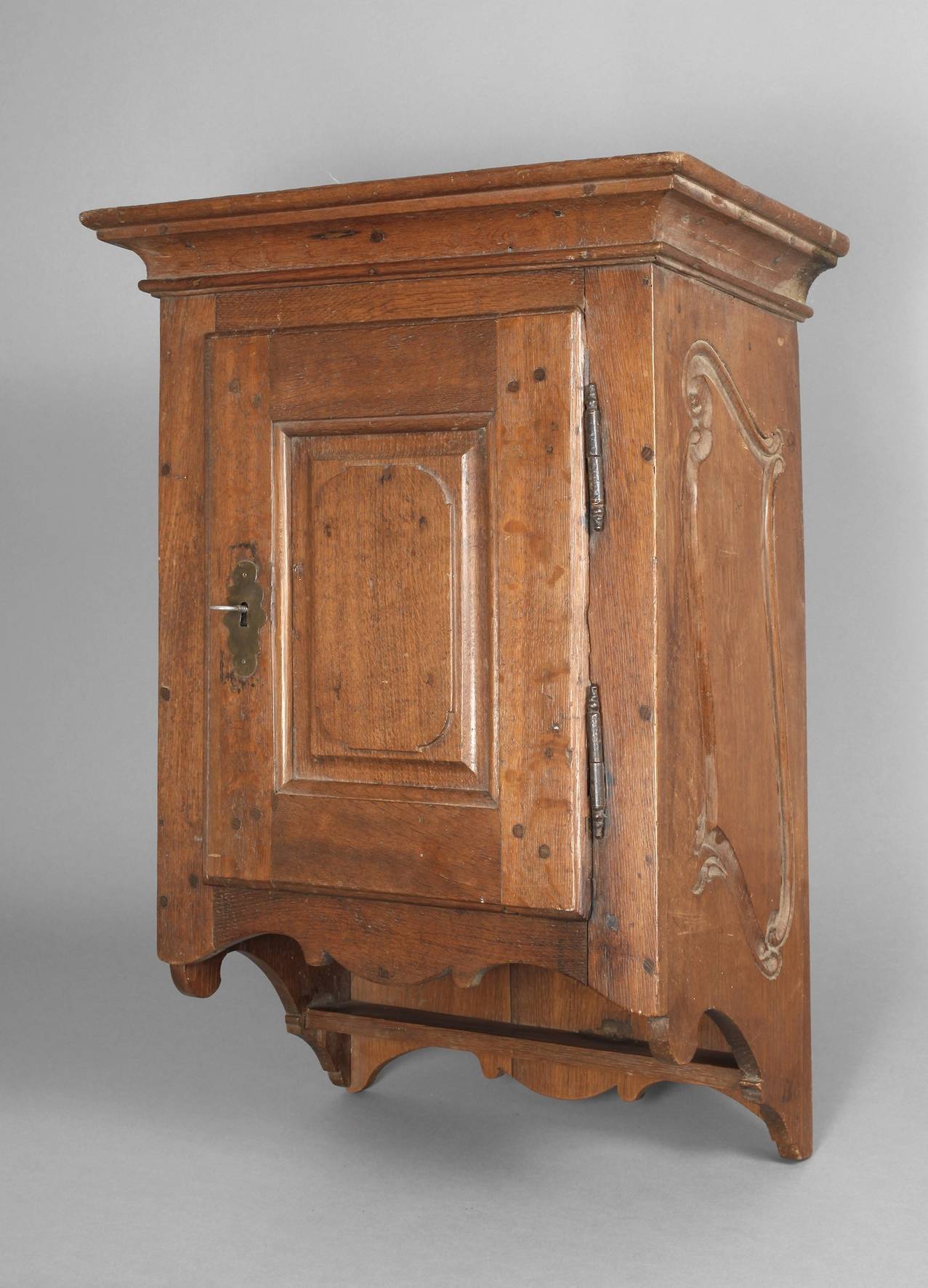 Wandschrank Barock