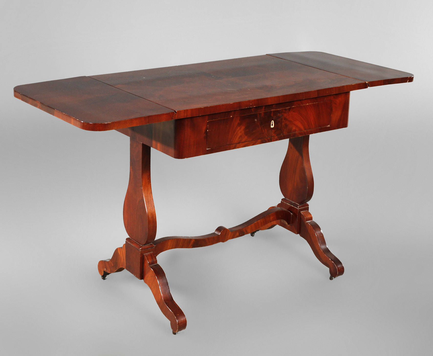 Kleiner Schreibtisch Biedermeier