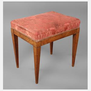 Klassizistischer Hocker