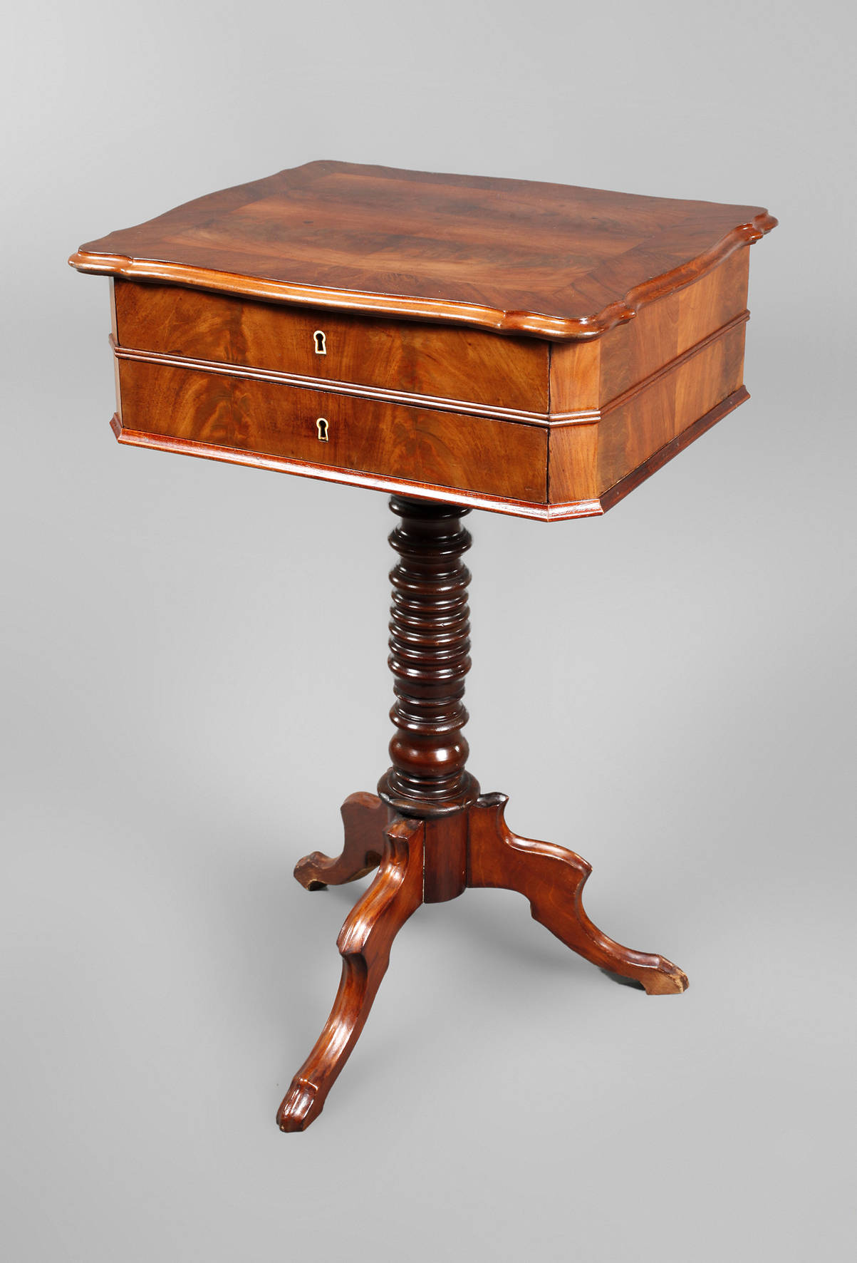 Nähtisch Gründerzeit