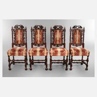 Vier Stühle im Barockstil111