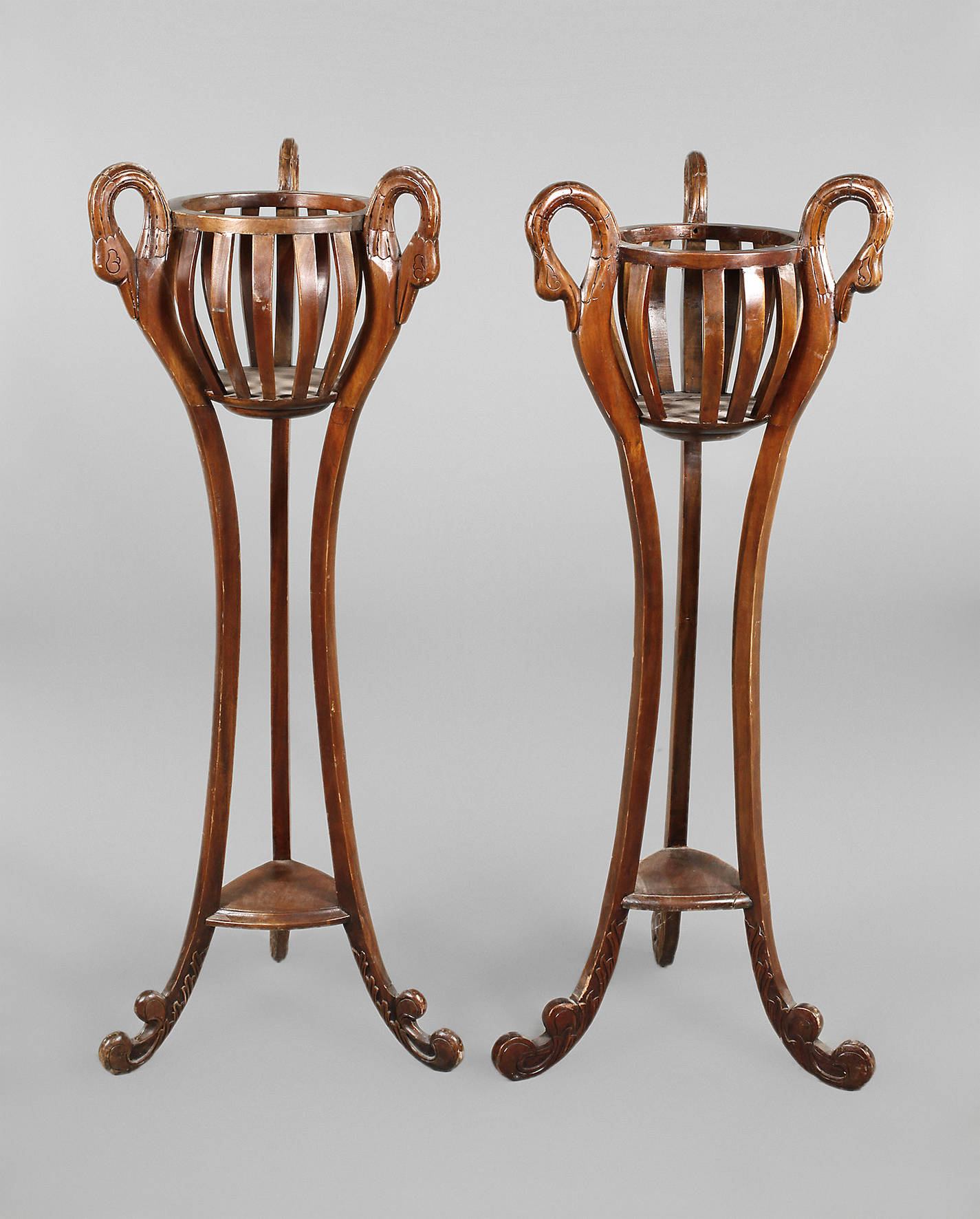 Paar Blumenständer im Empirestil