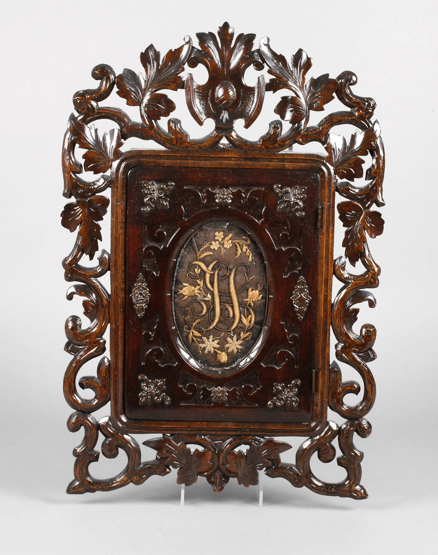 Kleines Wandschränkchen