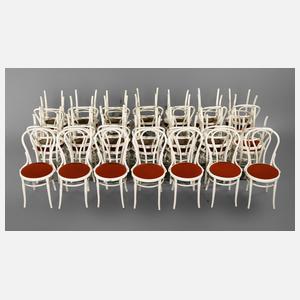 35 Kaffeehausstühle