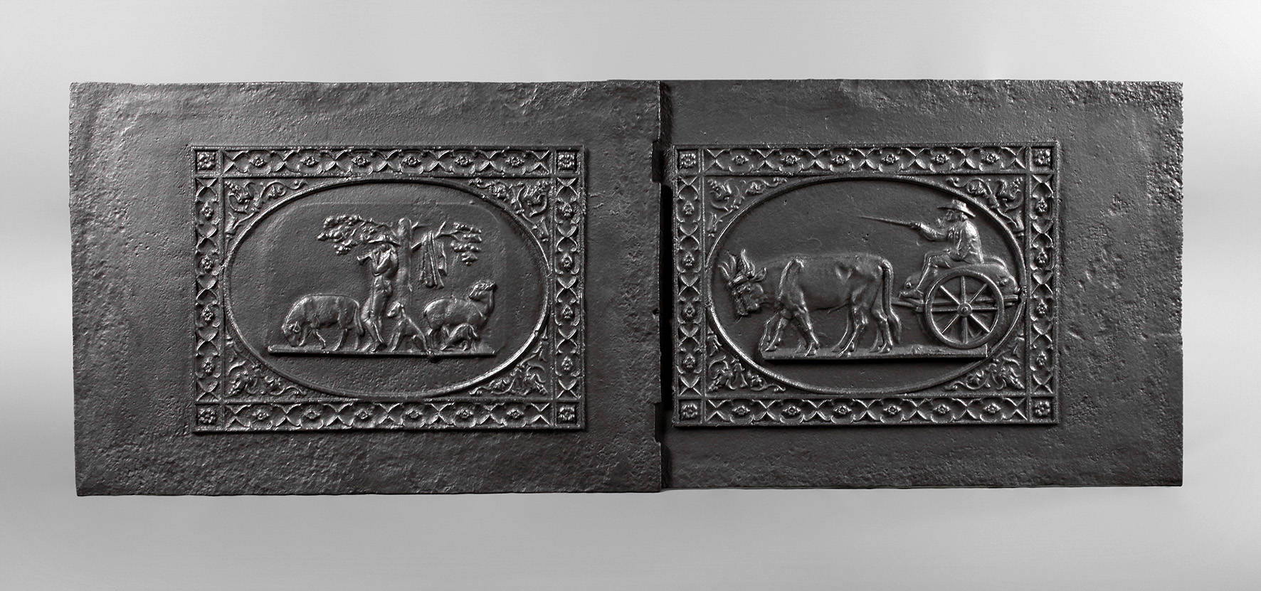 Zwei Ofenplatten Eisenguss