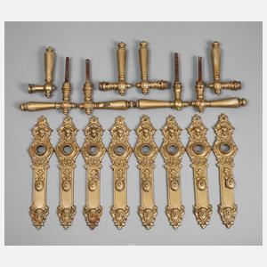 Vier Türbeschläge Gründerzeit