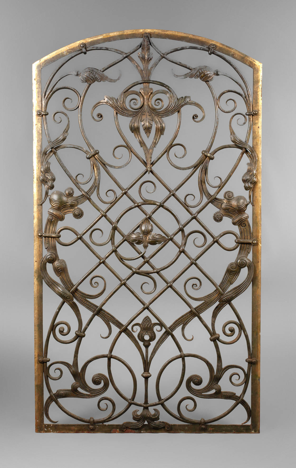 Feines Ziergitter Schmiedeeisen