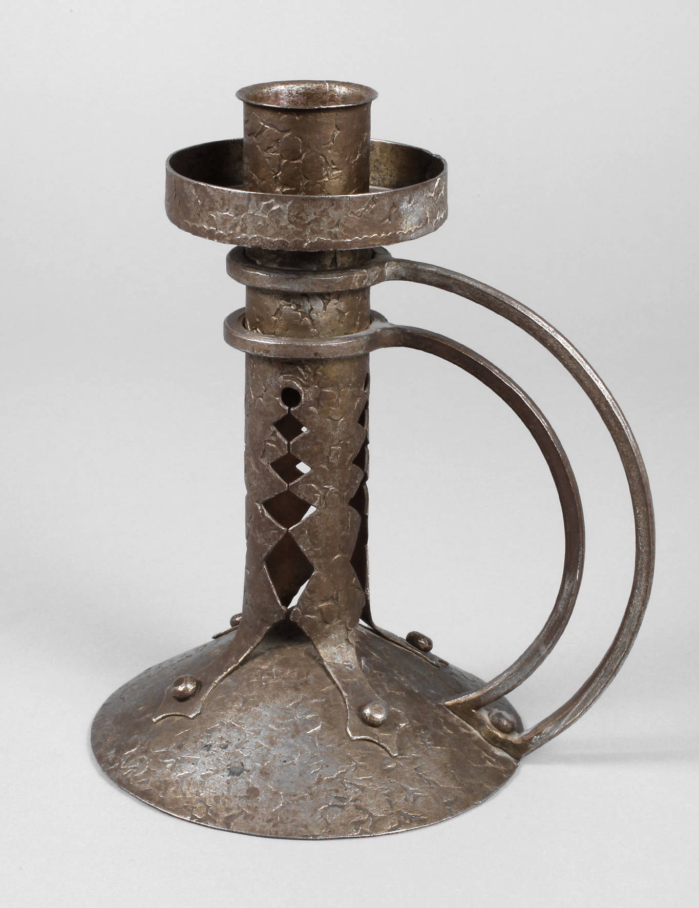 Handgeschmiedeter Eisenleuchter