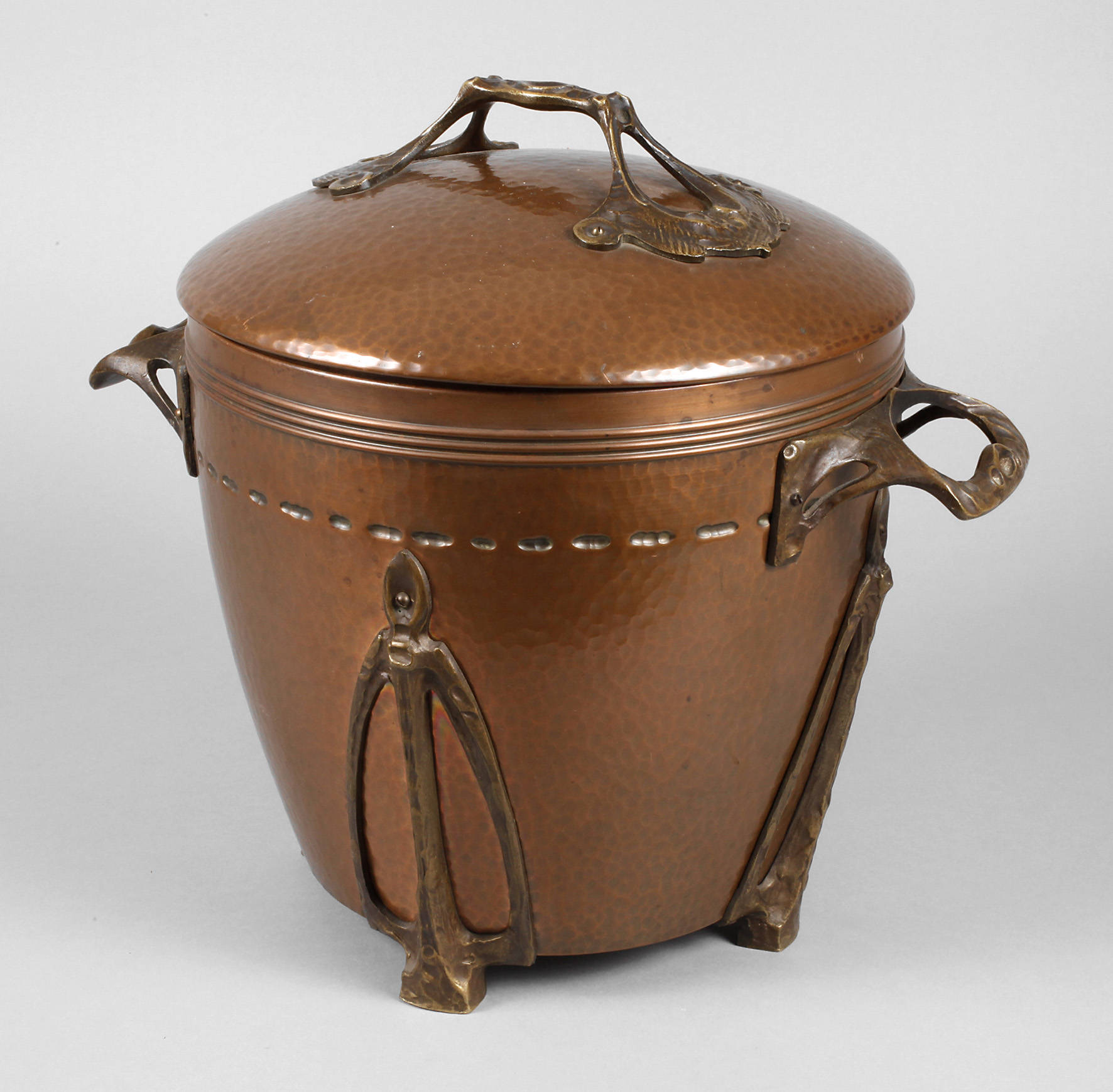 Große Kupferbowle Jugendstil