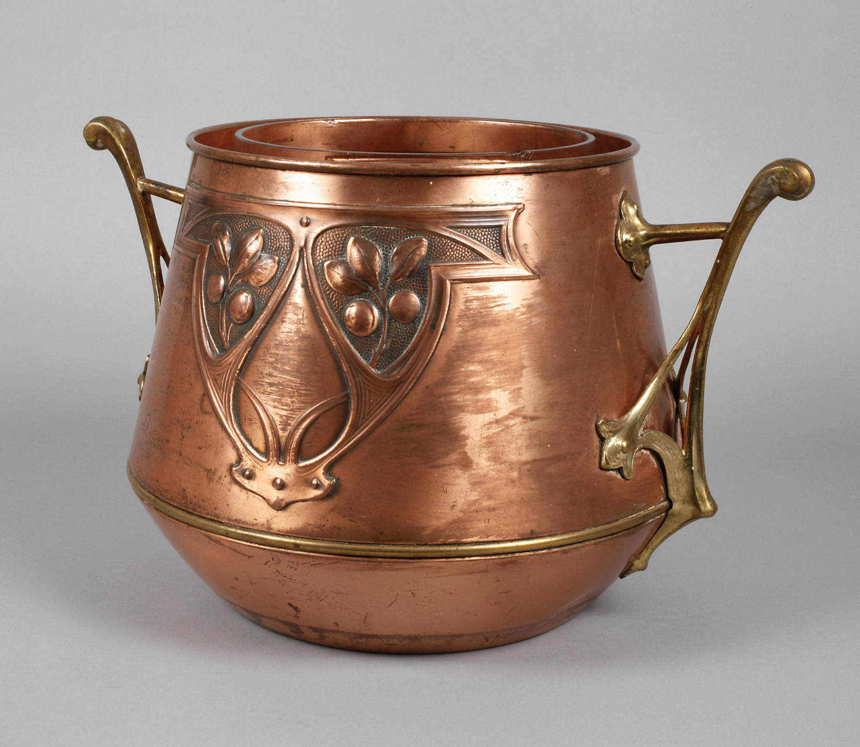 Große Kupferbowle Jugendstil