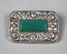 Jugendstilbrosche mit grünem Achat