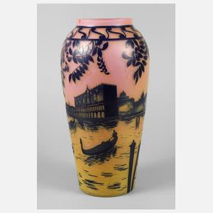 Überfang Vase J. Michel Paris