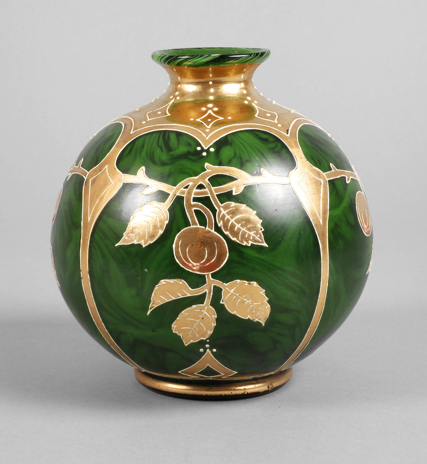 Harrach Jugendstilvase