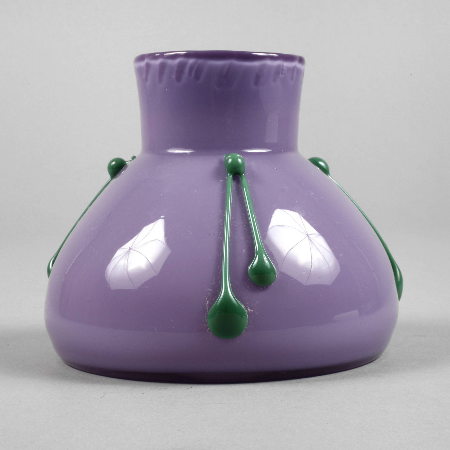 Benedikt von Poschinger Vase mit Tropfenauflagen