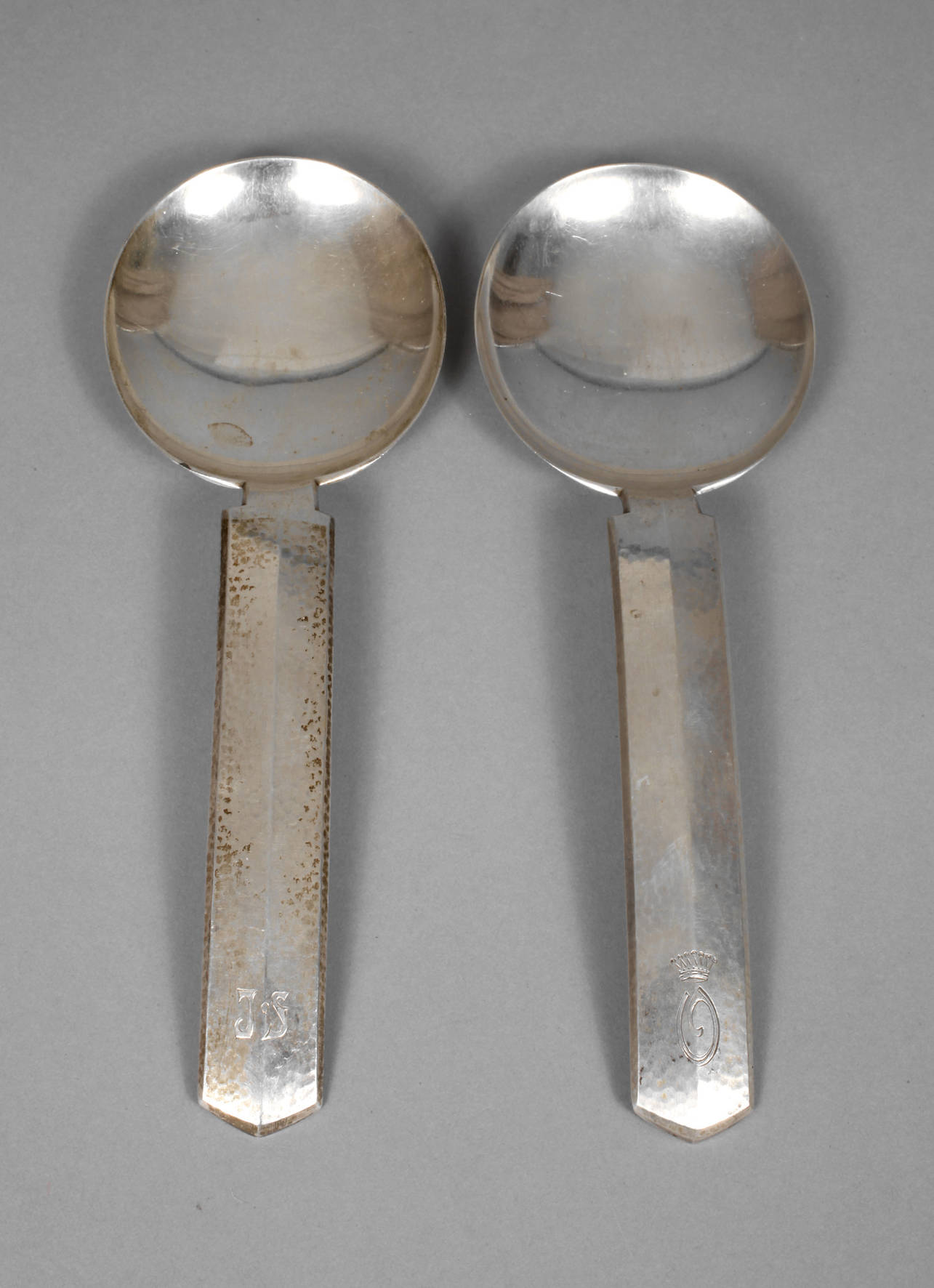 Paula Strauss zwei Vorlegelöffel