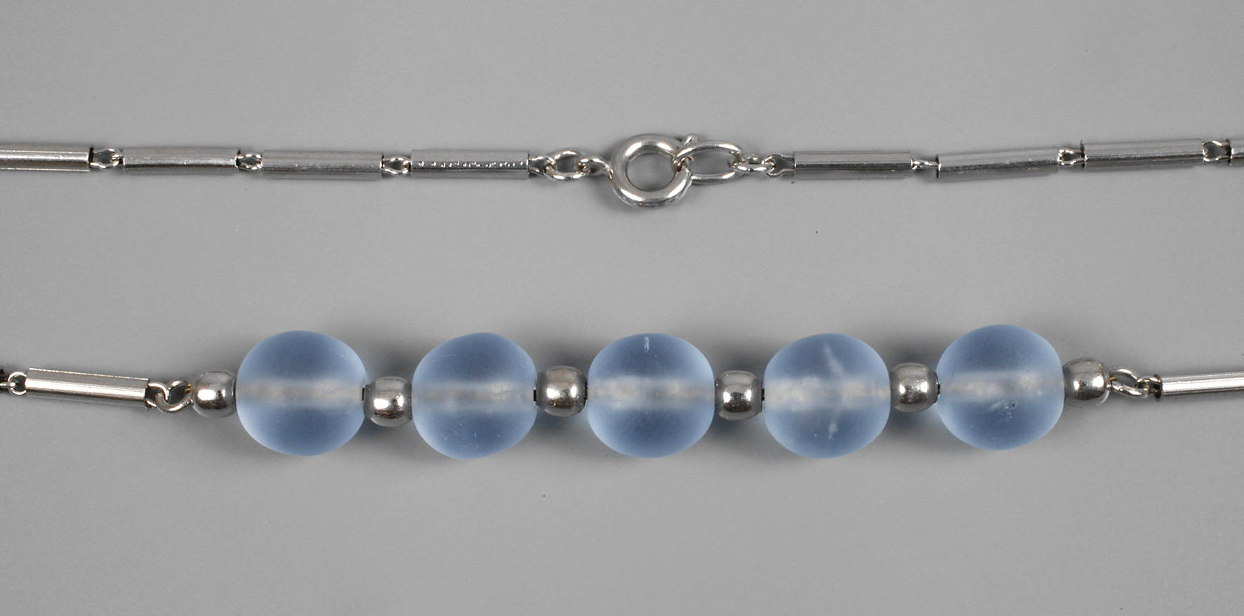 Collier mit Glasperlen