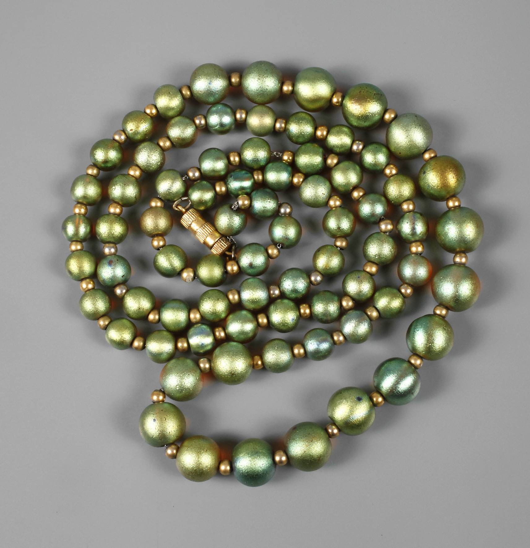 Langes Collier Myraglas