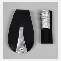 Zwei Clips, wohl Jakob Bengel111