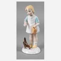 Keramos Wien Mädchen mit Huhn111