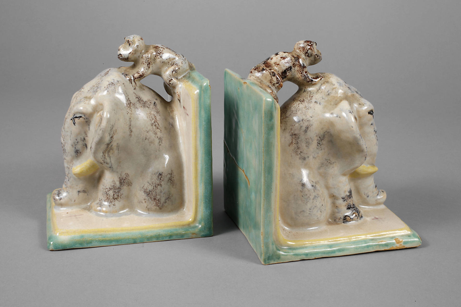 Paar Buchstützen Kurt Feuerriegel