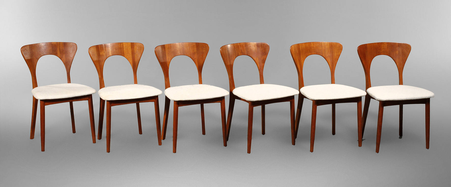 Sechs Stühle Dänemark