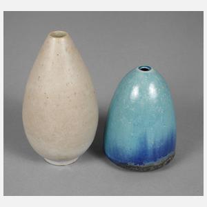 Zwei kleine Vasen