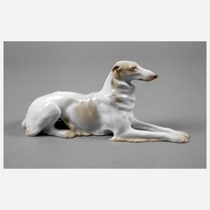 Heubach liegender Windhund